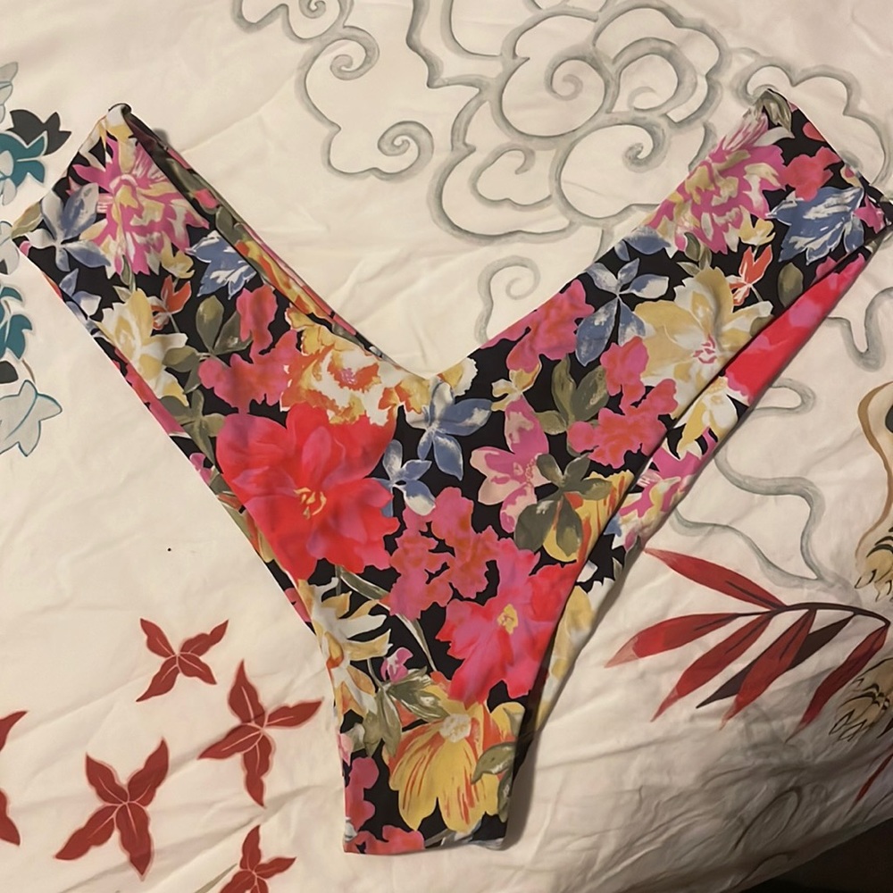 Billabong Fiji Bottom